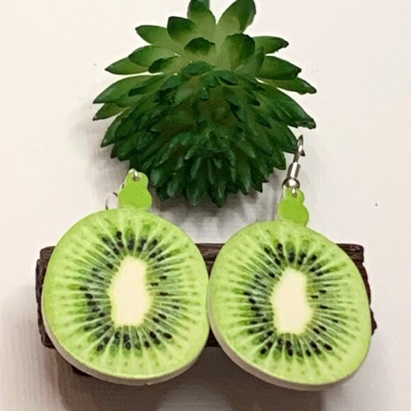 Kiwi Earring, Fruit Earring, Funny Food Earring, Gift Idea, Silly Eraring - Picture 2 of 4